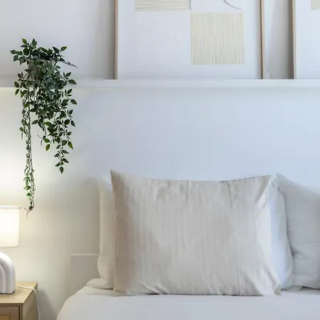 아파트 Lumi - With Pool & Garden View *